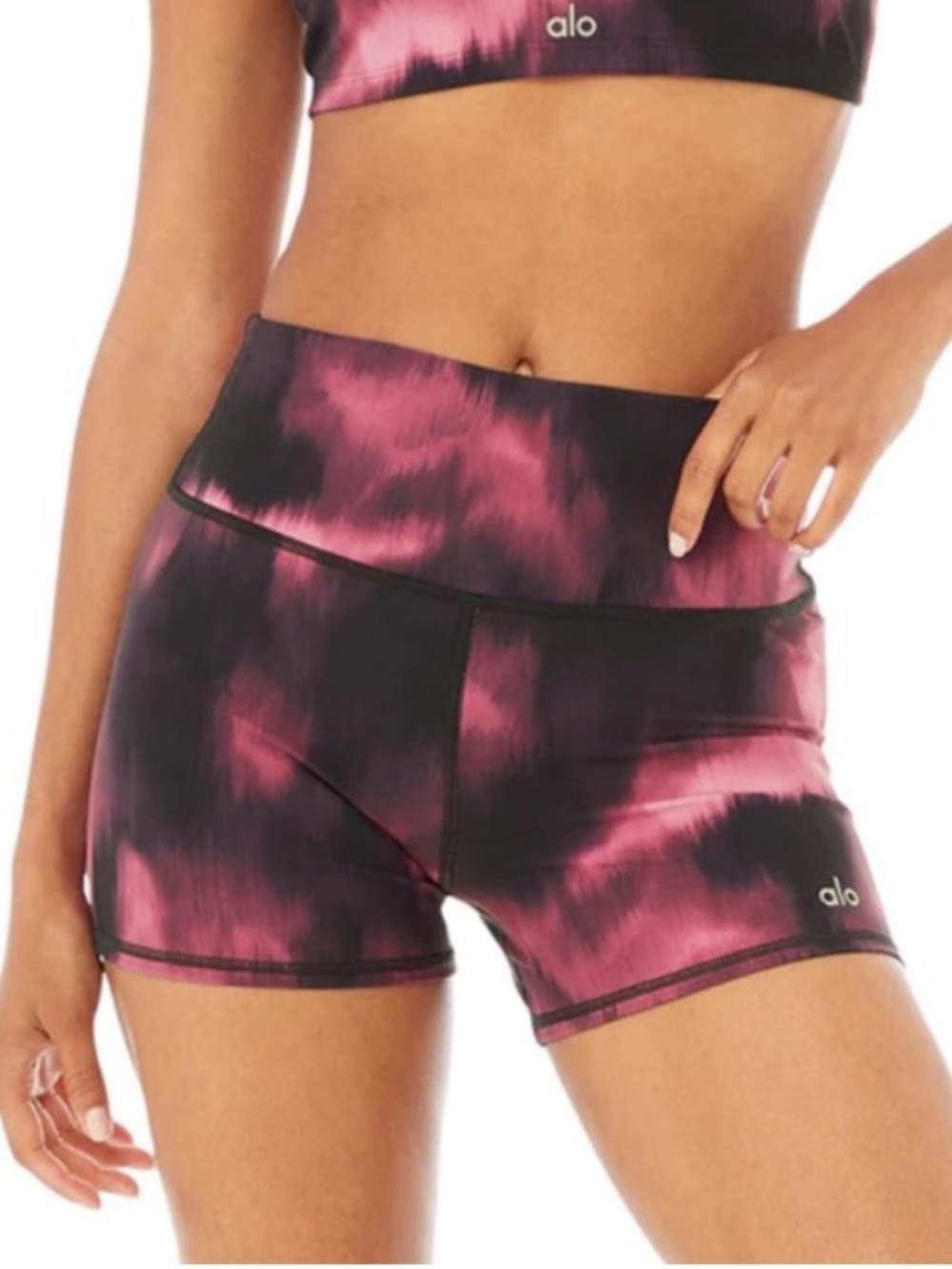Alo Yoga Vapor Aurora Bike Shorts High Rise Women’s Size Small Pink Black